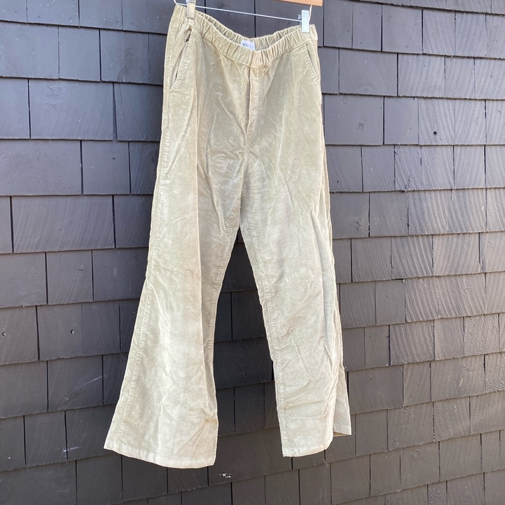 Zara light green cords